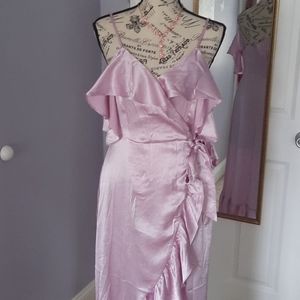 ⭐️NEW⭐️Lavender satin dress